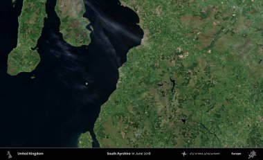Güney Ayrshire. Haziran 2018 'de çekilen Kopernik Nöbetçi karolarından oluşan bir uydu görüntüsü üzerinde Birleşik Krallık' ın idari alanı
