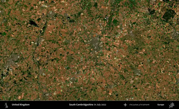 Güney Cambridgeshire. Temmuz 2022 'de çekilen Kopernik Nöbetçi karolarından oluşan bir uydu görüntüsü üzerinde Birleşik Krallık' ın idari alanı