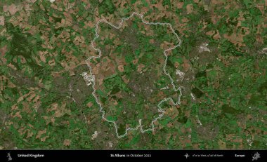 Aziz Albans. Ekim 2022 'de çekilen Kopernik Nöbetçi karolarından oluşan bir uydu görüntüsü üzerinde Birleşik Krallık' ın idari alanının ana hatlarını belirledik.