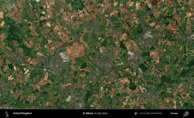 Aziz Albans. Temmuz 2024 'te çekilen Kopernik Nöbetçi karolarından oluşan bir uydu görüntüsü üzerinde Birleşik Krallık' ın idari alanı