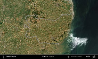 Suffolk. Temmuz 2018 'de çekilen Copernicus Sentinel karolarından oluşan bir uydu görüntüsü üzerinde Birleşik Krallık' ın idari bölgesinin ana hatlarını belirledik.