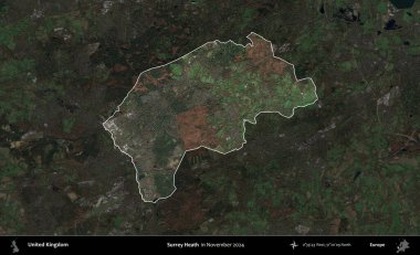 Surrey Heath. Birleşik Krallık 'ın idari alanı, Kasım 2024' te çekilen Kopernik Nöbetçi karolarından oluşan koyu renkli bir uydu görüntüsü üzerinde vurgulandı ve özetlendi.