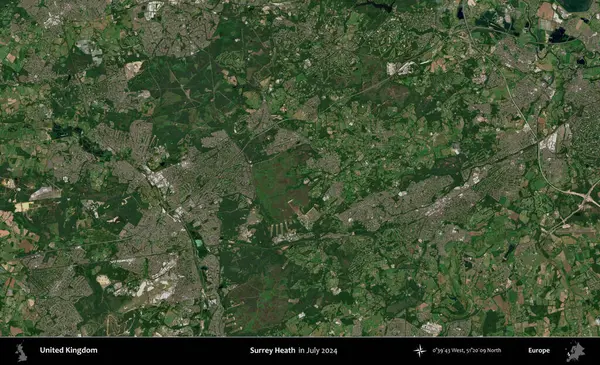 Surrey Heath. Temmuz 2024 'te çekilen Kopernik Nöbetçi karolarından oluşan bir uydu görüntüsü üzerinde Birleşik Krallık' ın idari alanı