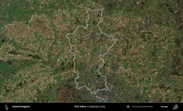Test vadisi. Şubat 2019 'da çekilen Kopernik Nöbetçi karolarından oluşan bir uydu görüntüsü üzerinde Birleşik Krallık' ın idari alanının ana hatlarını belirledik.