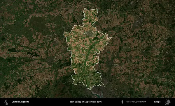 Test vadisi. Birleşik Krallık 'ın idari alanı, Eylül 2019' da çekilen Kopernik Nöbetçi karolarından oluşan koyu renkli bir uydu görüntüsü üzerinde vurgulandı ve özetlendi.