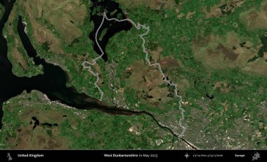 Batı Dunbartonshire. Mayıs 2023 'te çekilen Copernicus Sentinel karolarından oluşan bir uydu görüntüsü üzerinde Birleşik Krallık' ın idari alanının ana hatlarını belirledik.