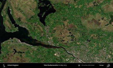 Batı Dunbartonshire. Mayıs 2023 'te Copernicus Sentinel karolarından oluşan bir uydu görüntüsü üzerinde Birleşik Krallık' ın idari alanı