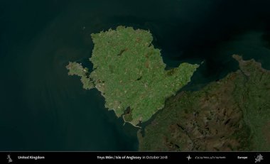 Anglesey 'li Ynys Mon Adası. Ekim 2018 'de çekilen Kopernik Nöbetçi karolarından oluşan bir uydu görüntüsü üzerinde Birleşik Krallık' ın idari alanı