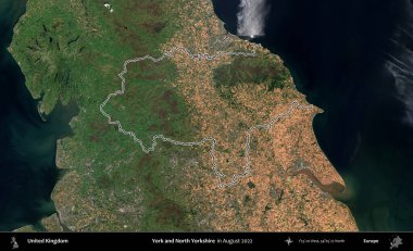 York ve Kuzey Yorkshire. Ağustos 2022 'de çekilen Kopernik Nöbetçi karolarından oluşan bir uydu görüntüsü üzerinde Birleşik Krallık' ın idari bölgesinin ana hatlarını belirledik.