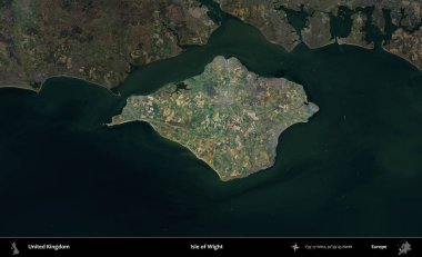 Wight Adası. Birleşik Krallık 'ın idari alanı karartılmış bir B uydusu görüntüsüyle vurgulanmış ve özetlenmiştir