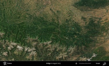 Ariege. Copernicus Sentinel 'in Ağustos 2023' te çekilmiş uydu görüntüsü üzerine Fransa 'nın idari bölgesi.