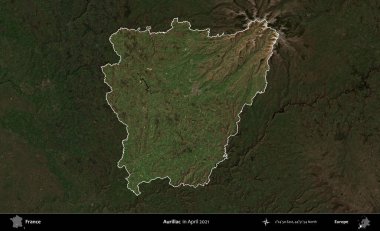 Aurillac. Fransa 'nın idari alanı, Nisan 2021' de çekilen Kopernik Sentinel karolarından oluşan koyu renkli bir uydu görüntüsü üzerinde vurgulandı ve özetlendi.
