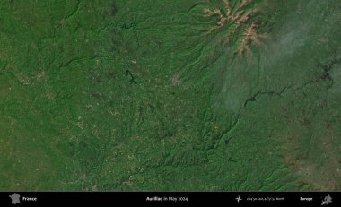 Aurillac. Mayıs 2024 'te Copernicus Sentinel karolarından oluşan bir uydu görüntüsü üzerine Fransa' nın idari bölgesi
