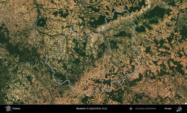 Auxerre. Eylül 2023 'te çekilen Copernicus Sentinel karolarından oluşan bir uydu görüntüsünde Fransa' nın idari bölgesinin ana hatlarını çizdim.