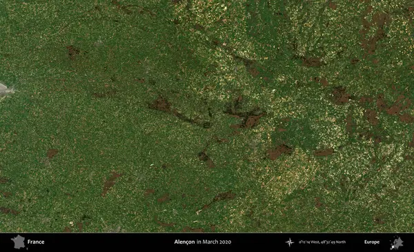 Alencon. Copernicus Sentinel 'in Mart 2020' de çekilmiş uydu görüntüsü üzerine Fransa 'nın idari bölgesi.