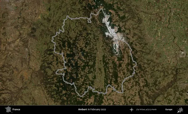 Ambert. Copernicus Sentinel 'in Şubat 2022' de çekilen uydu görüntüsünde Fransa 'nın idari bölgesinin ana hatları belirlendi.