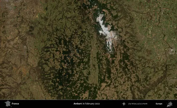 Ambert. Copernicus Sentinel 'in Şubat 2022' de çekilmiş uydu görüntüsü üzerine Fransa 'nın idari bölgesi.