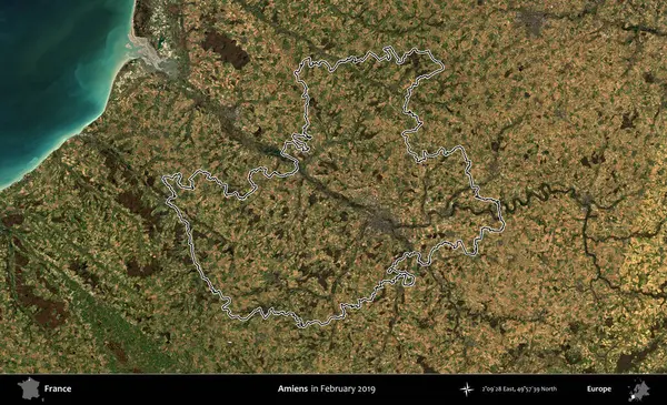 Amiens. Copernicus Sentinel 'in Şubat 2019' da çekilen uydu görüntüsünde Fransa 'nın idari bölgesinin ana hatları belirlendi.