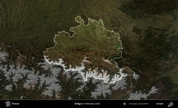 Ariege. Fransa 'nın idari alanı, Şubat 2020' de çekilen Kopernik Nöbetçi karolarından oluşan koyu renkli bir uydu görüntüsü üzerinde vurgulandı ve özetlendi.