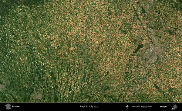 Aahhh. Copernicus Sentinel 'in Temmuz 2023' te çekilmiş uydu görüntüsü üzerine Fransa 'nın idari bölgesi.