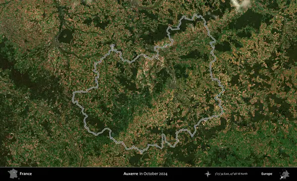 Auxerre. Copernicus Sentinel 'in Ekim 2024' te çekilen uydu görüntüsünde Fransa 'nın idari bölgesinin ana hatlarını çizdim.