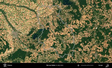 Bar-sur-Aube. Copernicus Sentinel 'in Temmuz 2022' de çekilen uydu görüntüsünde Fransa 'nın idari bölgesinin ana hatları belirlendi.