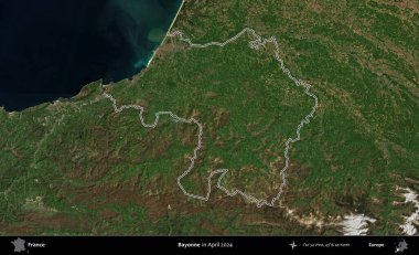 Bayonne. Nisan 2024 'te çekilen Copernicus Sentinel karolarından oluşan bir uydu görüntüsünde Fransa' nın idari bölgesinin ana hatlarını çizdim.