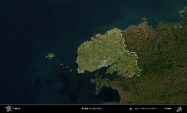 Brest. Fransa 'nın idari alanı, Temmuz 2019' da çekilen Kopernik Nöbetçi karolarından oluşan koyu renkli bir uydu görüntüsüyle vurgulandı ve özetlendi.