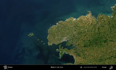 Brest. Copernicus Sentinel 'in Temmuz 2019' da çekilmiş uydu görüntüsü üzerine Fransa 'nın idari bölgesi.