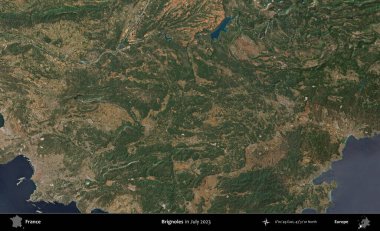 Brignoles. Copernicus Sentinel 'in Temmuz 2023' te çekilmiş uydu görüntüsü üzerine Fransa 'nın idari bölgesi.