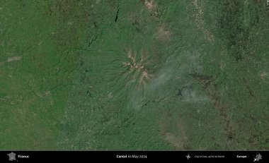 Cantal. Mayıs 2024 'te Copernicus Sentinel karolarından oluşan bir uydu görüntüsü üzerine Fransa' nın idari bölgesi