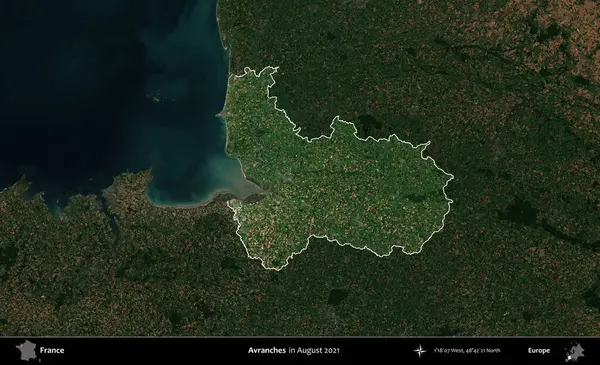 Çığ. Fransa 'nın idari alanı, Ağustos 2021' de çekilen Kopernik Sentinel karolarından oluşan koyu renkli bir uydu görüntüsü üzerinde vurgulandı ve özetlendi.