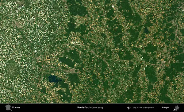 Bar-le-Duc. Copernicus Sentinel 'in Haziran 2023' te çekilmiş uydu görüntüsü üzerine Fransa 'nın idari bölgesi.