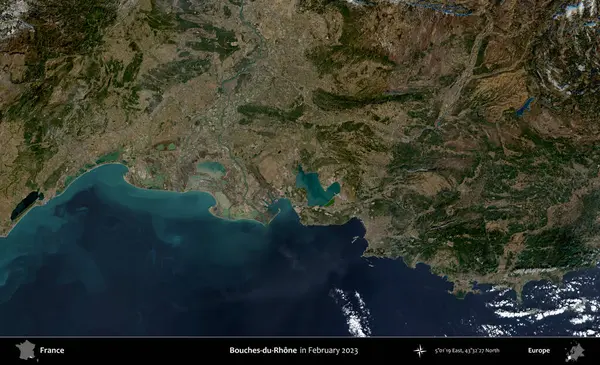 Bouches-du-Rhone. Copernicus Sentinel 'in Şubat 2023' te çekilmiş uydu görüntüsü üzerine Fransa 'nın idari bölgesi.