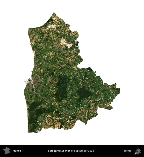 Boulogne-sur-Mer. Fransa 'nın idari bölgesi, Eylül 2023' te çekilen Kopernik Nöbetçi karolarından oluşan bir uydu görüntüsü üzerinde beyaza izole edildi.