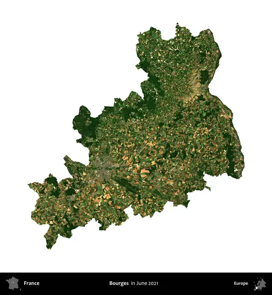 Bourges. Fransa 'nın idari bölgesi, Haziran 2021' de çekilen Kopernik Nöbetçi karolarından oluşan bir uydu görüntüsüyle beyaza izole edildi.
