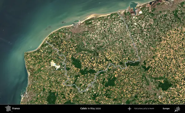 Calais. Mayıs 2020 'de çekilen Copernicus Sentinel karolarından oluşan bir uydu görüntüsünde Fransa' nın idari bölgesinin ana hatları belirlendi.