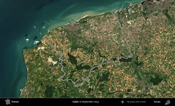 Calais. Eylül 2023 'te çekilen Copernicus Sentinel karolarından oluşan bir uydu görüntüsünde Fransa' nın idari bölgesinin ana hatlarını çizdim.