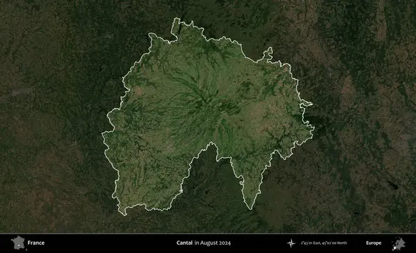 Cantal. Fransa 'nın idari alanı, Ağustos 2024' te çekilen Kopernik Sentinel karolarından oluşan koyu renkli bir uydu görüntüsü üzerinde vurgulandı ve özetlendi.