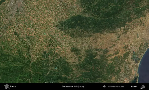 Carcassonne. Copernicus Sentinel 'in Temmuz 2023' te çekilmiş uydu görüntüsü üzerine Fransa 'nın idari bölgesi.