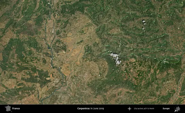 Marangozlar. Copernicus Sentinel 'in Haziran 2019' da çekilmiş uydu görüntüsü üzerine Fransa 'nın idari bölgesi.