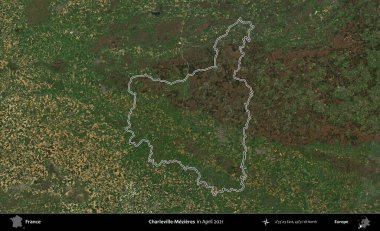 Charleville-Mezieres. Copernicus Sentinel 'in Nisan 2021' de çekilen uydu görüntüsünde Fransa 'nın idari bölgesinin ana hatları belirlendi.