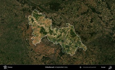 Chatellerault. Fransa 'nın idari alanı, Eylül 2024' te çekilen Kopernik Nöbetçi karolarından oluşan koyu renkli bir uydu görüntüsü üzerinde vurgulandı ve özetlendi.