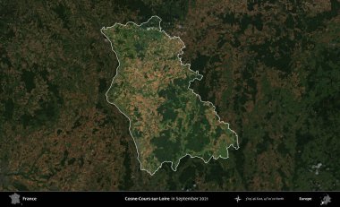 Cosne-Cours-sur-Loire. Fransa 'nın idari alanı, Eylül 2021' de çekilen Kopernik Sentinel karolarından oluşan koyu renkli bir uydu görüntüsü üzerinde vurgulandı ve özetlendi.