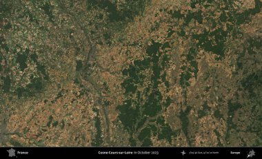 Cosne-Cours-sur-Loire. Copernicus Sentinel 'in Ekim 2023' te çekilmiş uydu görüntüsü üzerine Fransa 'nın idari bölgesi.