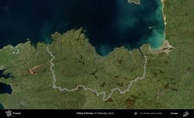 Cotes-d'Armor. Copernicus Sentinel 'in Şubat 2020' de çekilen uydu görüntüsünde Fransa 'nın idari bölgesinin ana hatları belirlendi.