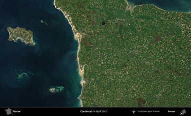 Coutances. Nisan 2017 'de Copernicus Sentinel karolarından oluşan bir uydu görüntüsü üzerine Fransa' nın idari bölgesi
