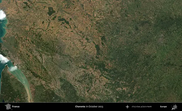 Charente. Copernicus Sentinel 'in Ekim 2023' te çekilmiş uydu görüntüsü üzerine Fransa 'nın idari bölgesi.