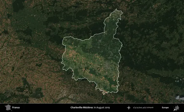 Charleville-Mezieres. Fransa 'nın idari alanı, Ağustos 2019' da çekilen Kopernik Nöbetçi karolarından oluşan koyu renkli bir uydu görüntüsü üzerinde vurgulandı ve özetlendi.