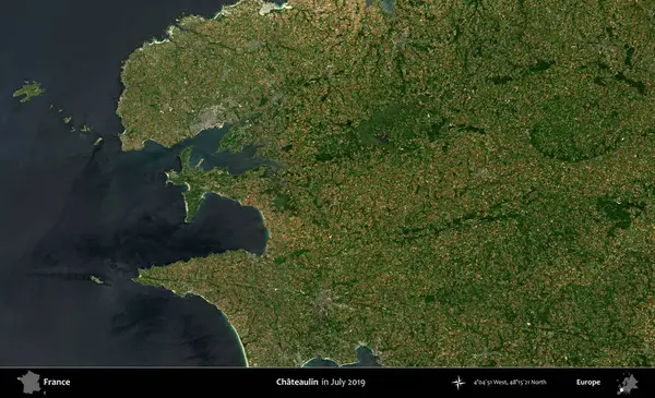 Chateaulin. Copernicus Sentinel 'in Temmuz 2019' da çekilmiş uydu görüntüsü üzerine Fransa 'nın idari bölgesi.